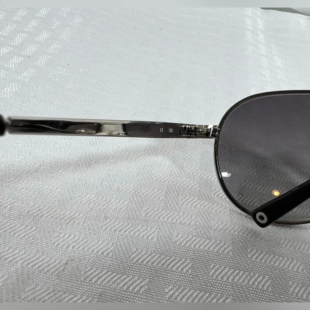 5023: Coach Lafayette S510 Chrome Aviator Sunglasses & Case